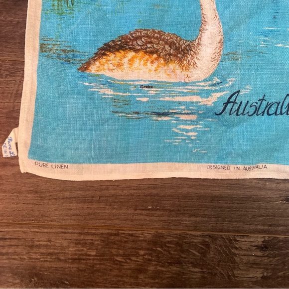 Vintage Linen Tea Towel Australian Water Birds made in Poland can be framed - Picture 5 of 8